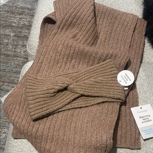 Primark Brown scarf and headband